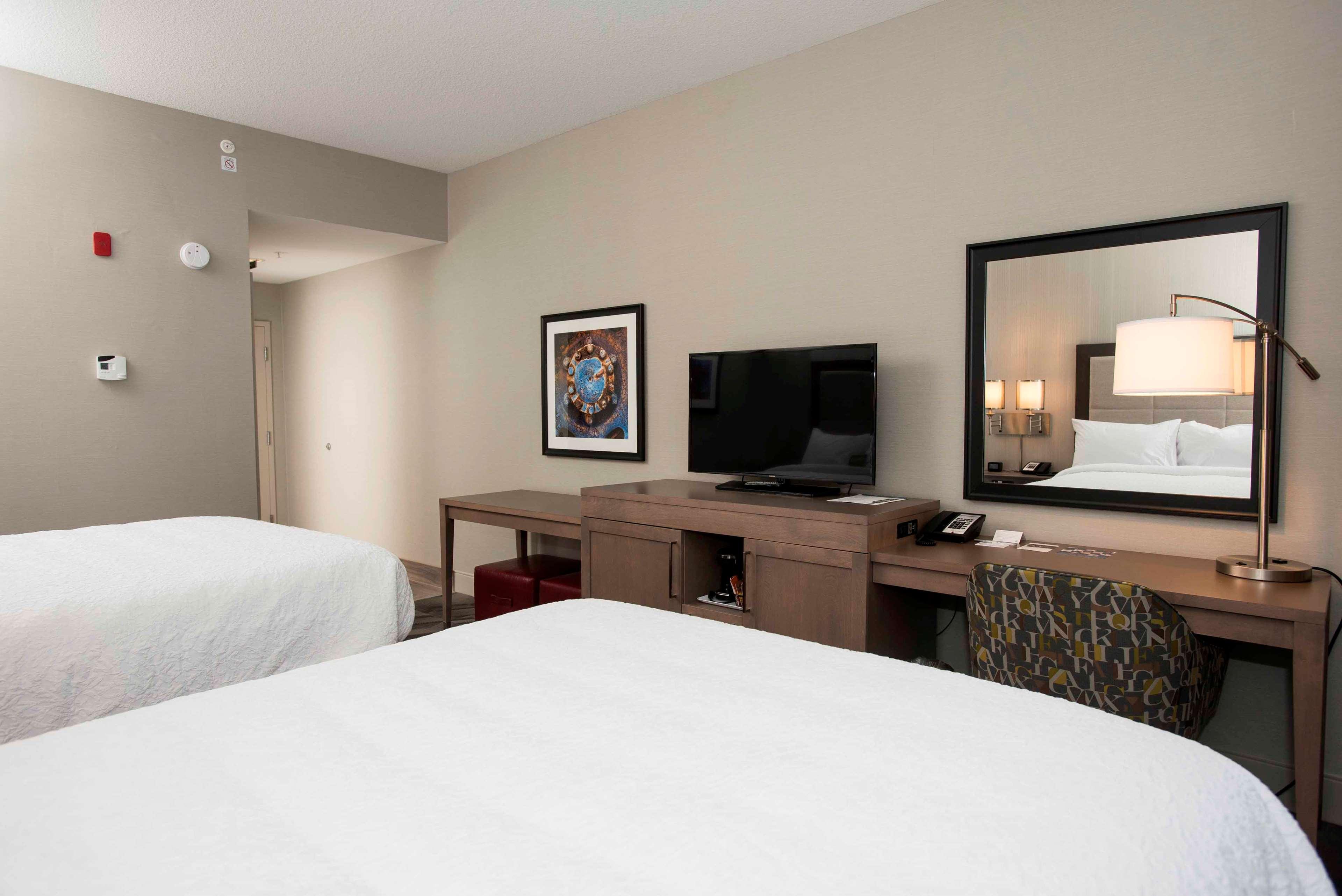 Hampton Inn&Suites by Hilton Thunder Bay Exterior foto