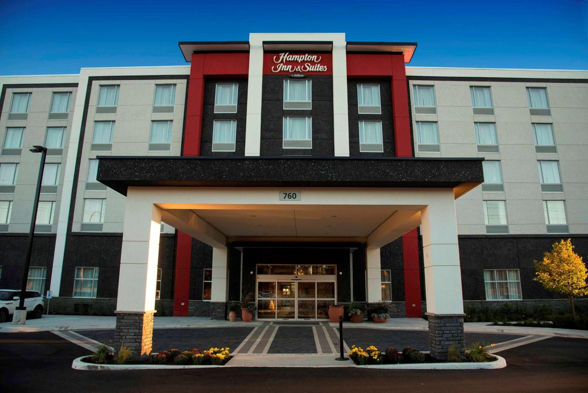 Hampton Inn&Suites by Hilton Thunder Bay Exterior foto